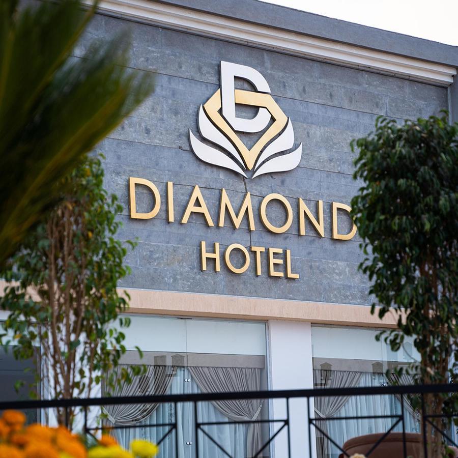Diamond Land Hotel เท็นธ์ออฟรอมฎอนซิตี้ ภายนอก รูปภาพ